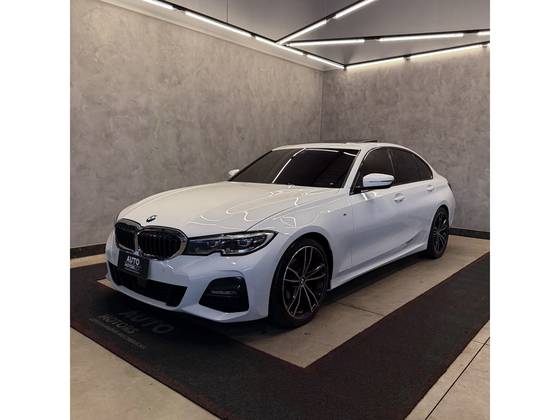 BMW 320i 2.0 16V TURBO FLEX M SPORT AUTOMÁTICO BMW 320i 2.0 16V TURBO FLEX M SPORT AUTOMÁTICO